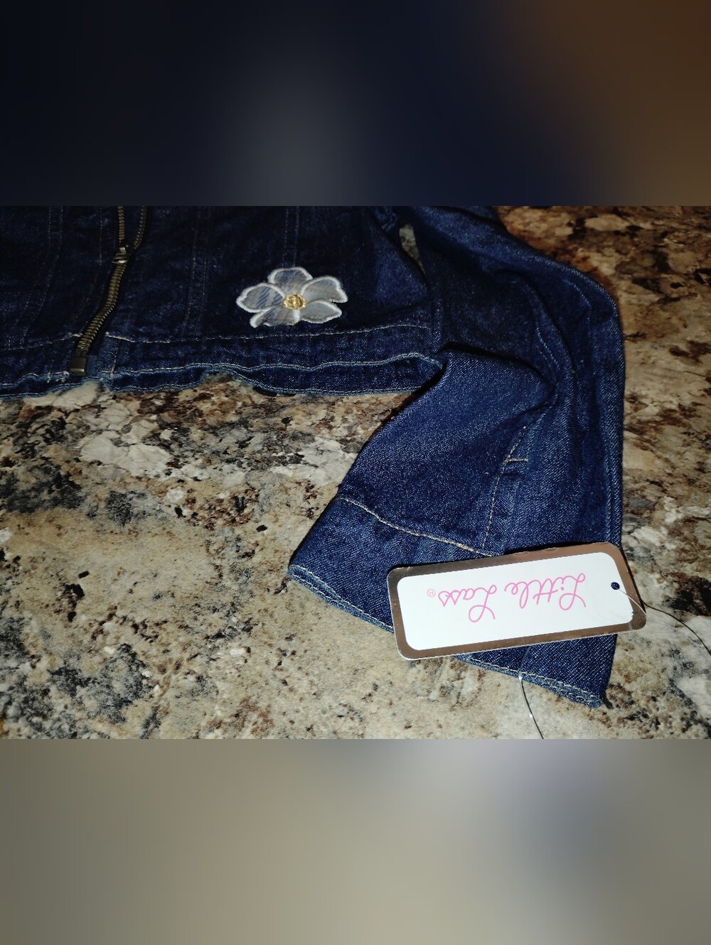 Nwt 10 Little Lass® Product: Girls' Full-Zip Cropped Denim Jacket - Picture 3 of 5
